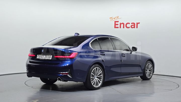 BMW 3 Series 2020 — 2
