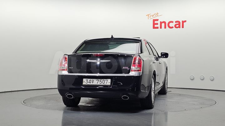 Chrysler 300C 2014 — 4