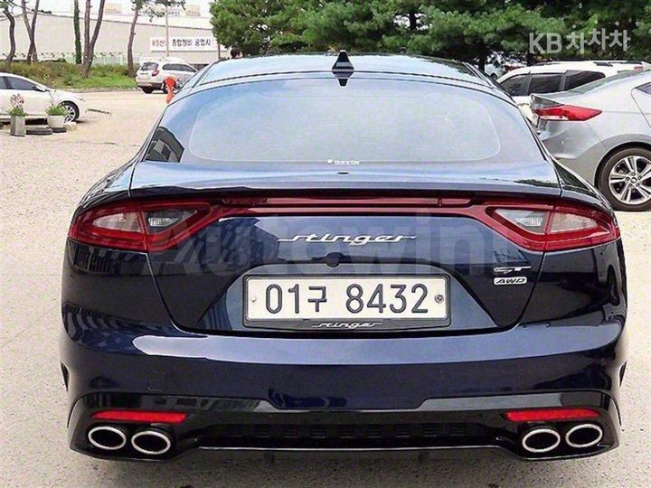 Kia Stinger 2018 — 4