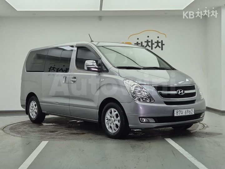 Hyundai Starex 2014 KMFWBX7KBEU570498 — 2