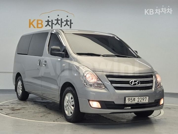 Hyundai Starex 2017 — 4