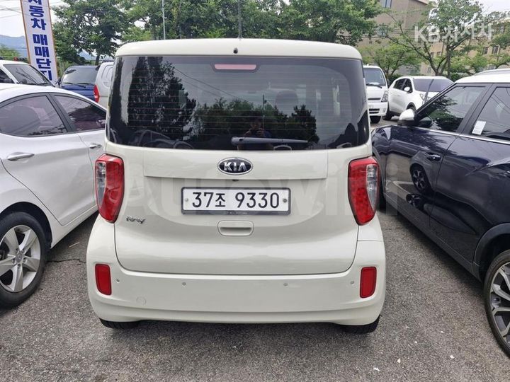 Kia Ray 2013 KNACK811BDT038725 — 3