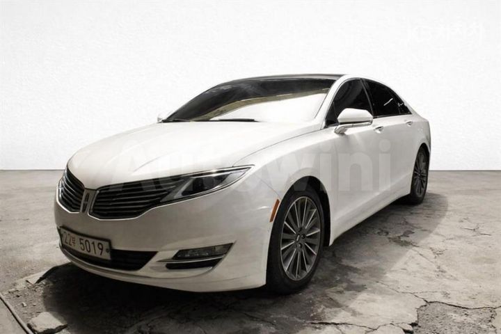 Lincoln MKZ