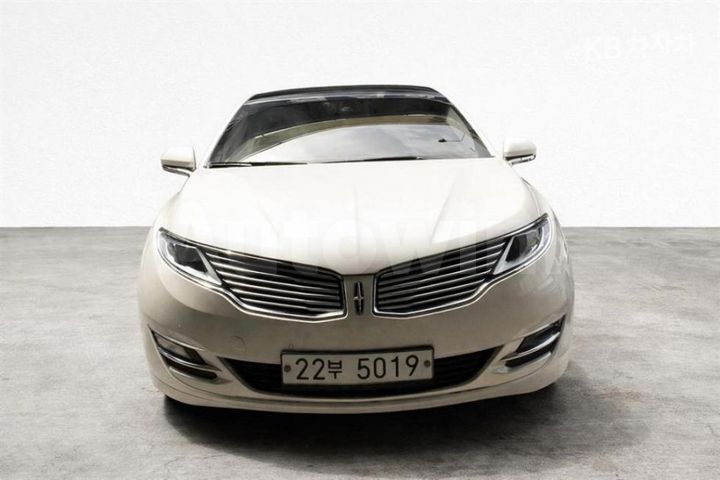Lincoln MKZ