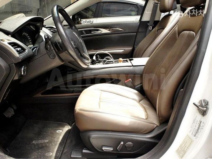 Lincoln MKZ