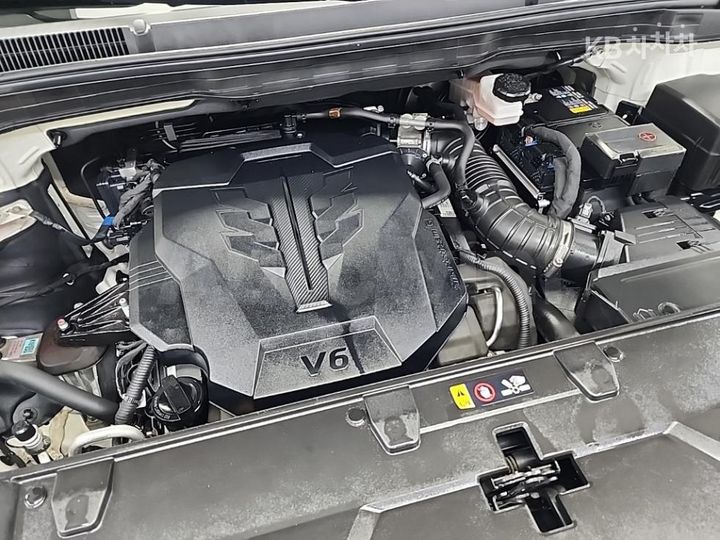 Kia Carnival 2021 KNANE813BMS092304 — 5