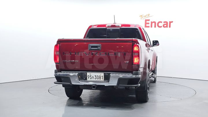 Chevrolet Colorado 2022 — 3
