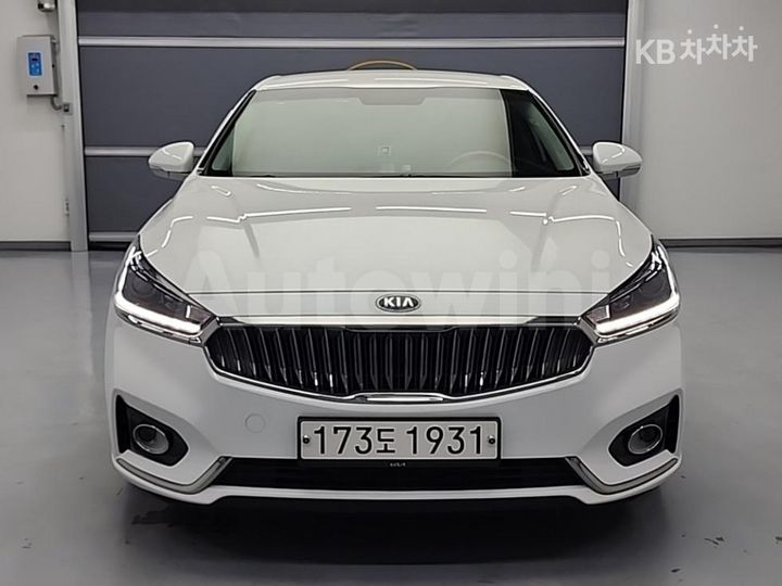 Kia K7 2018 KNAL7418BJA152997 — 2