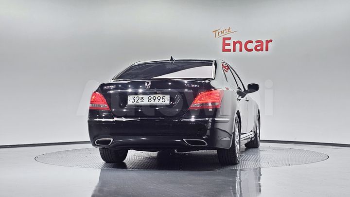 Hyundai Equus 2012 — 3