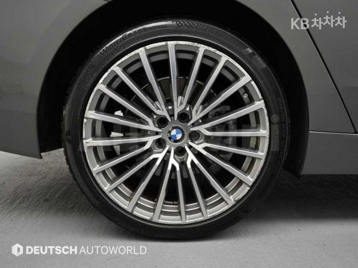 BMW Gran Turismo 2021 — 5