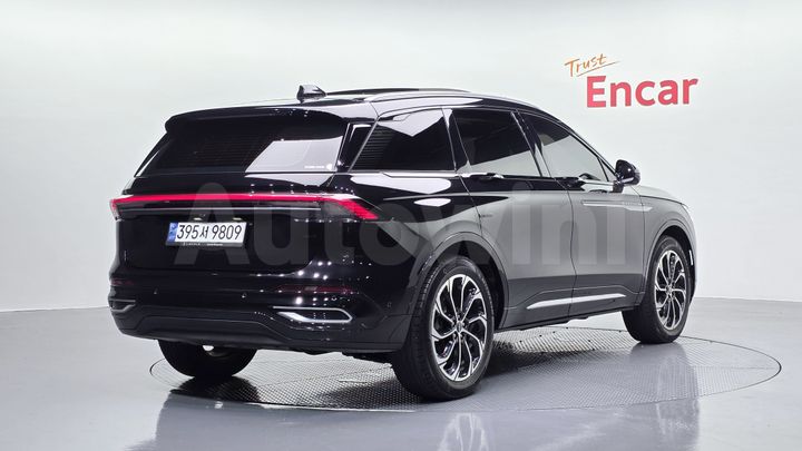 Lincoln Nautilus 2024 — 2