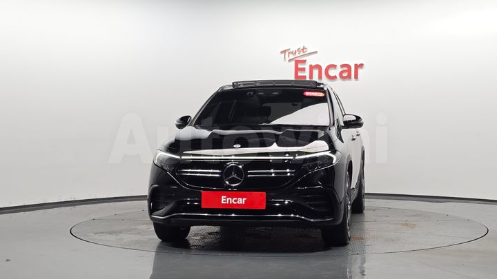 Mercedes Benz EQA