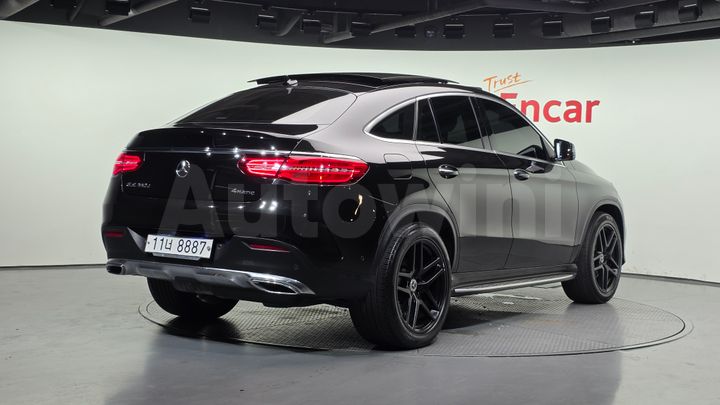 Mercedes Benz GLE Class 2017 — 2