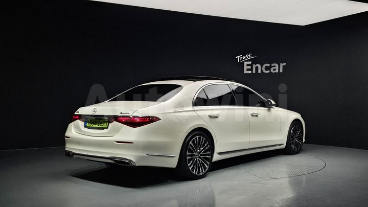 Mercedes Benz S Class 2022 — 2