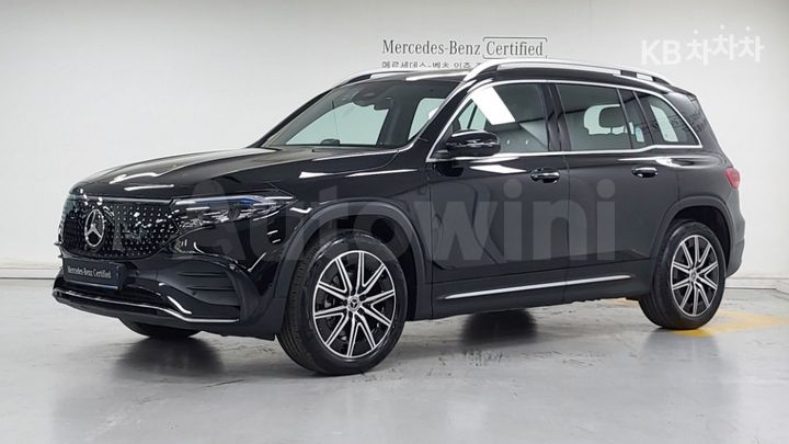 Mercedes Benz EQB