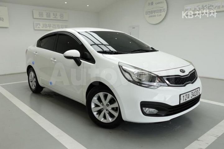 Kia Pride 2013 — 3