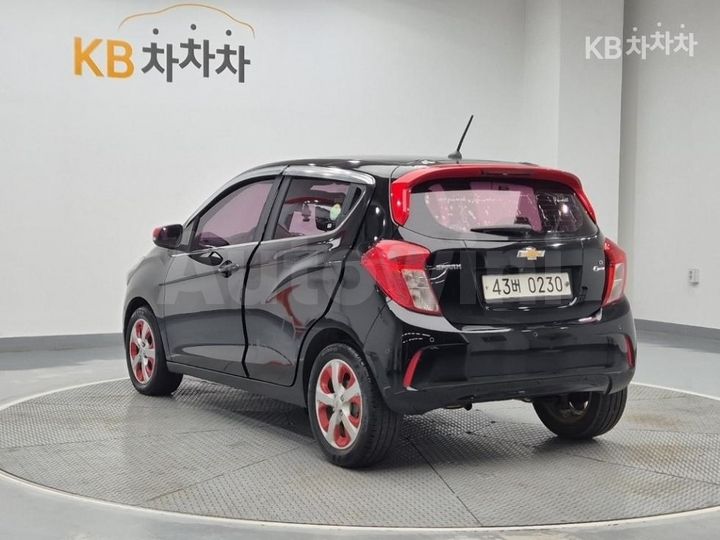 Chevrolet Spark 2017 — 2