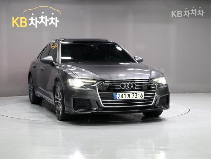 Audi A6 2022 — 2