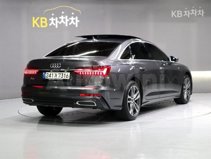 Audi A6 2022 — 3
