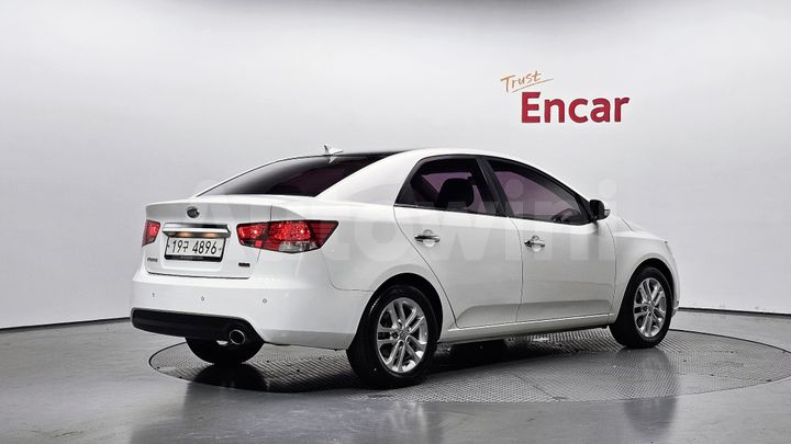 Kia Forte 2012 — 2