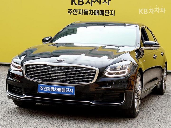 Kia K9 2019 KNAS6416DKS007584 — 2
