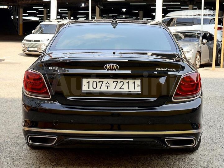 Kia K9 2019 KNAS6416DKS007584 — 3