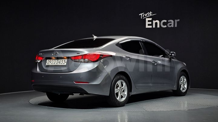 Hyundai Avante 2015 — 2