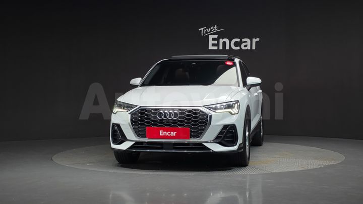 Audi Q3 2023 — 3