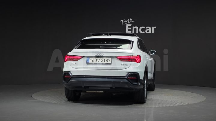 Audi Q3 2023 — 4