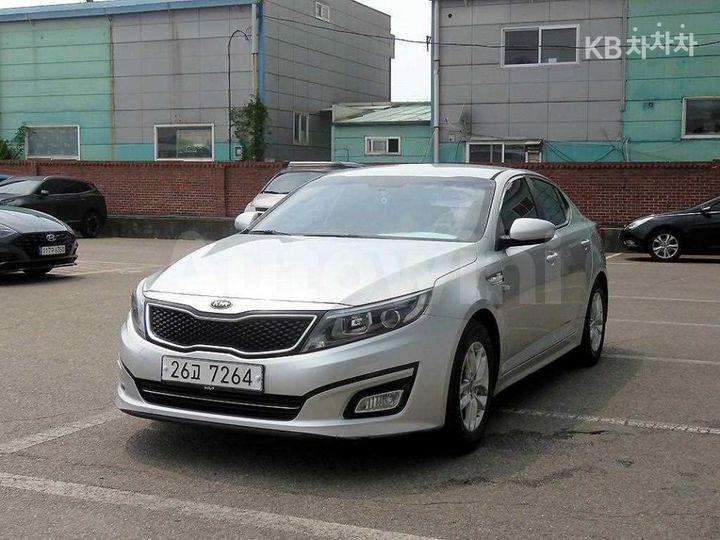 Kia K5 2014 KNAGL419BEA490321 — 2