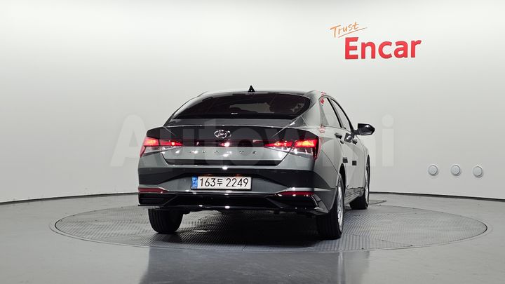 Hyundai Avante 2021 — 4