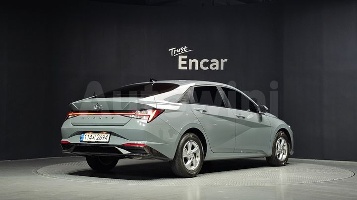 Hyundai Avante 2021 — 2