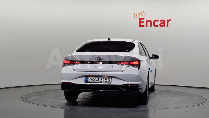 Hyundai Avante 2021 — 4