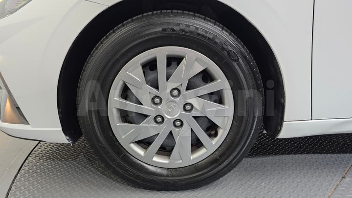 Hyundai Avante 2021 — 5