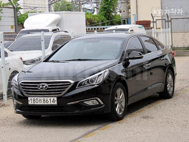 Hyundai Sonata 2015 KMHE341DBFA082982 — 2