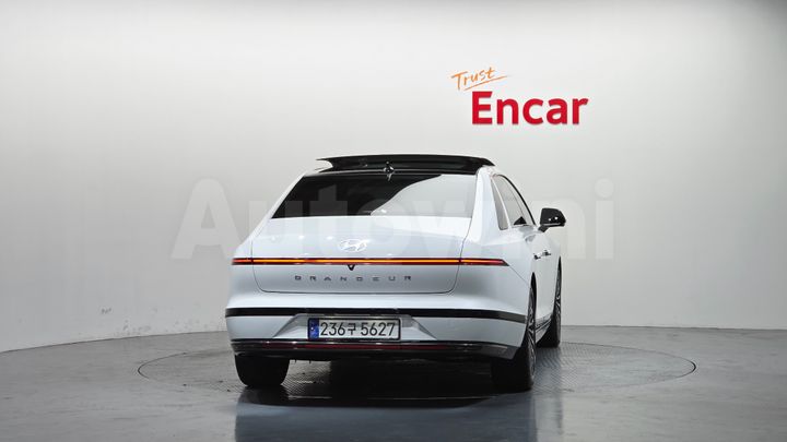 Hyundai Grandeur 2023 — 4
