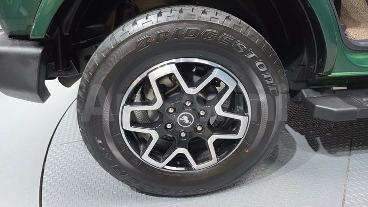 Ford Bronco