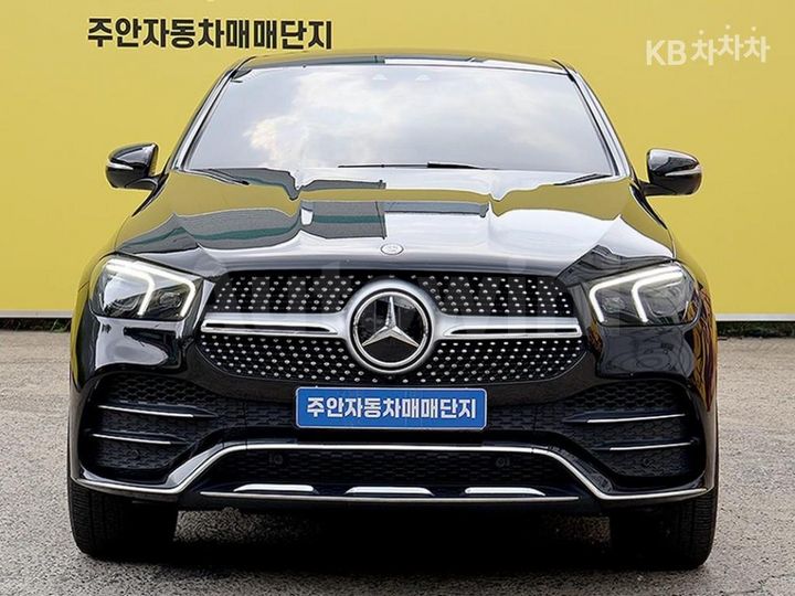 Mercedes Benz GLE Class