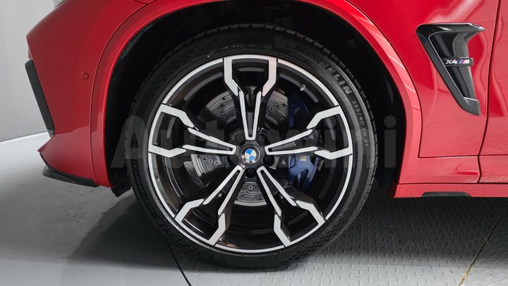 BMW X4M