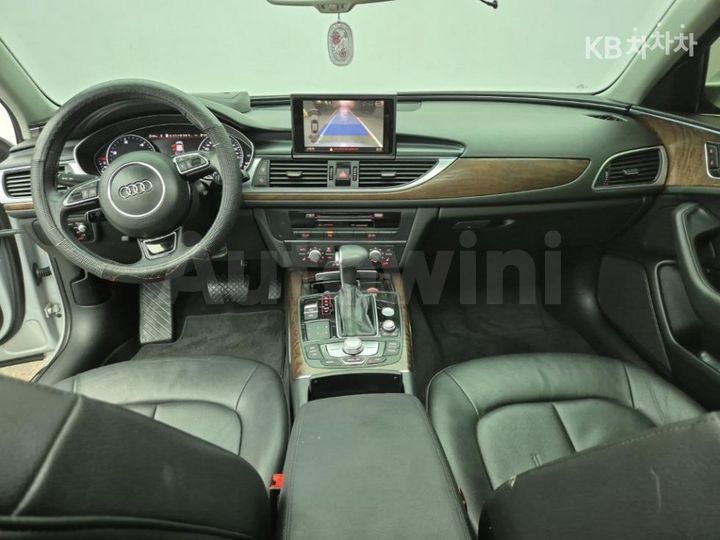 Audi A6 2015 — 5