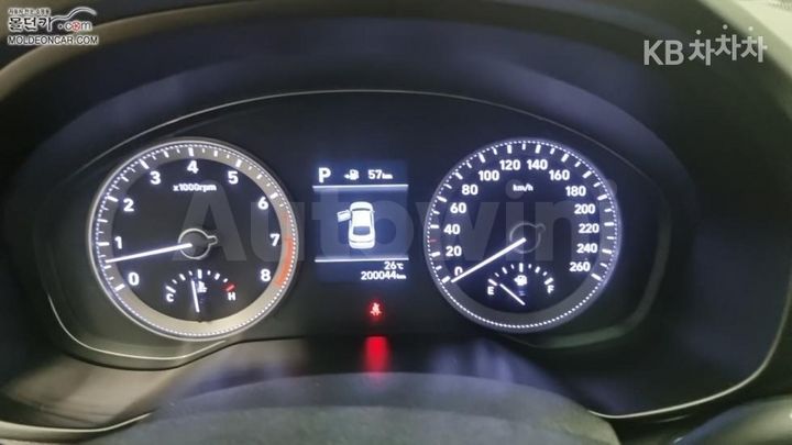 Hyundai Grandeur 2017 — 5