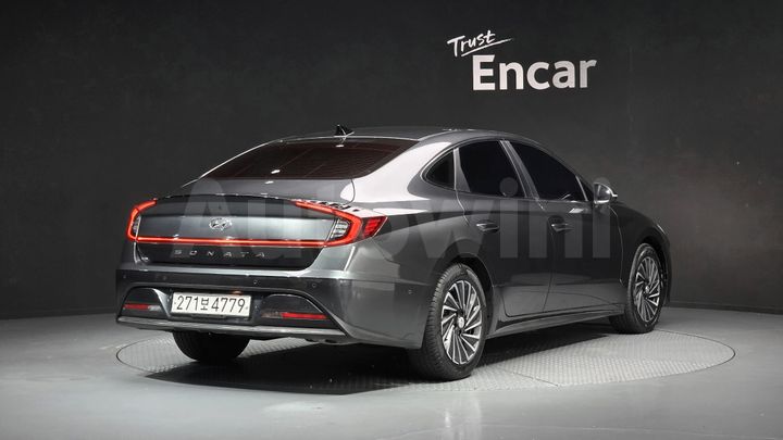 Hyundai Sonata 2022 — 2