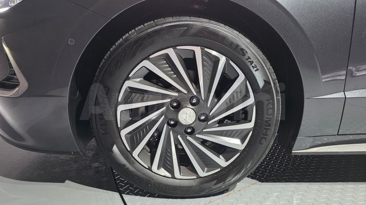 Hyundai Sonata 2022 — 5