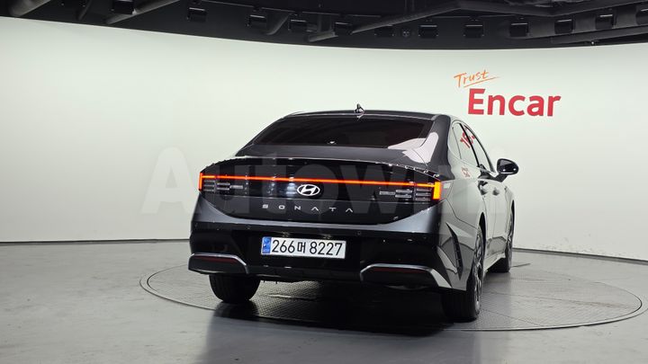 Hyundai Sonata 2024 — 4