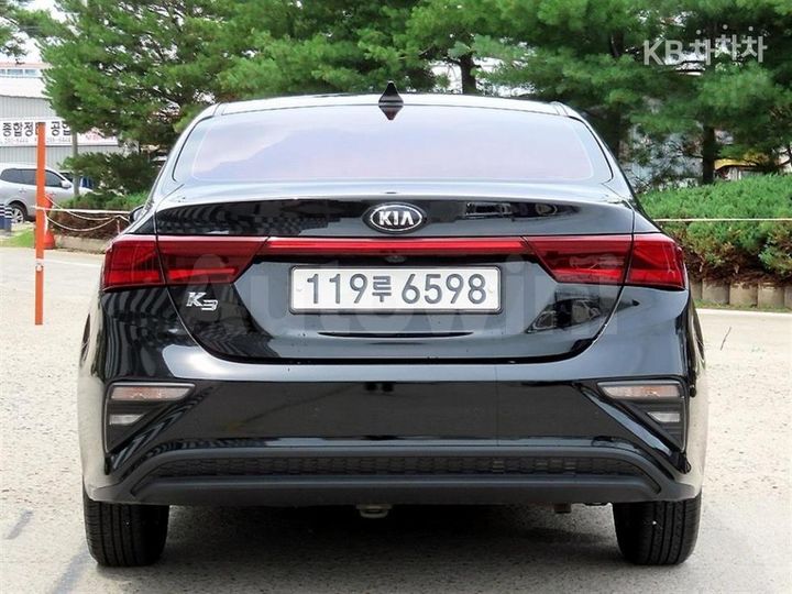 Kia K3 2019 — 4