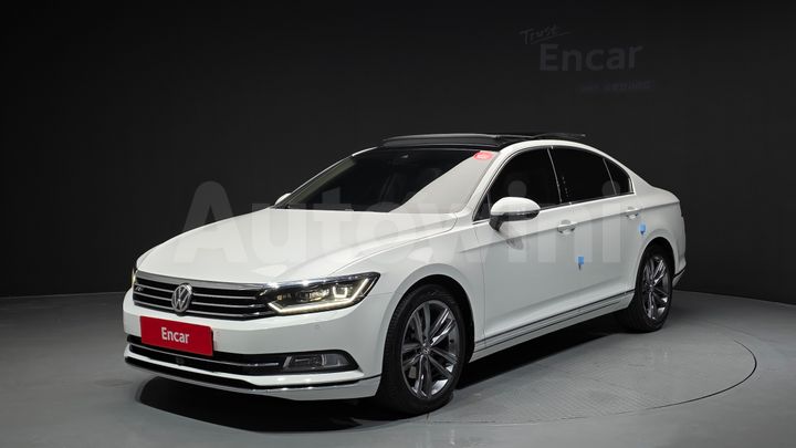 Volkswagen Passat 2018 — 2