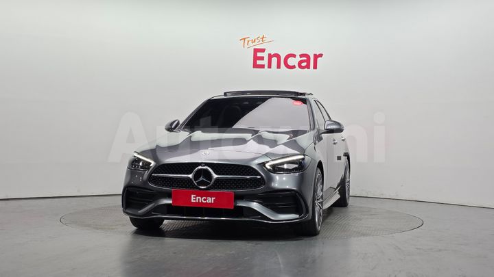 Mercedes-Benz C Class 2022 — 3