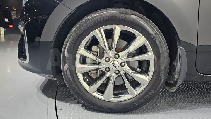 Kia Carnival 2019 — 4
