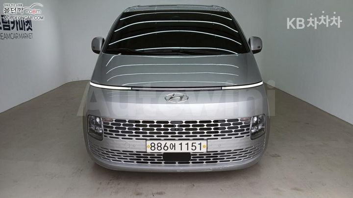 Hyundai Staria 2022 — 3