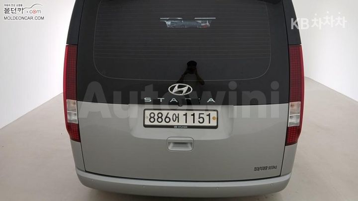 Hyundai Staria 2022 — 4